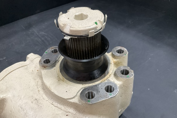 MRAP, 7-TON STEERING GEAR 3340967, 3277987, 2530-01-472-9842 NOS