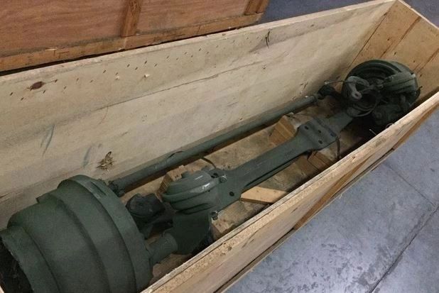 14- TO 20-TON NONDRIVING AXLE 12478861, 2530-01-481-5375 NOS