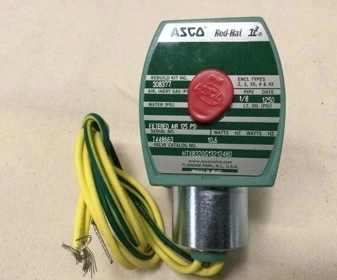 HEMTT SOLENOID VALVE 1347690, 4810-01-167-0822 NOS