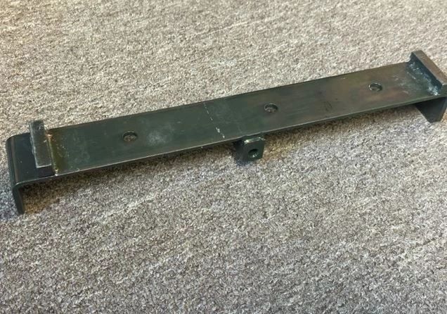 M998 BRACKET 45616-11, 5741652, 2590-01-260-0217 NOS