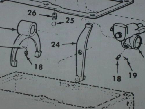 M151 TRANSMISSION REVERSE SHIFTER ARM 8754003, 2520-00-118-8685 NOS