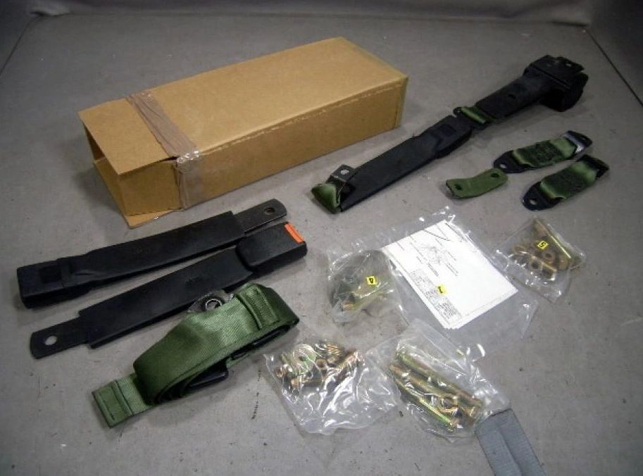 M939 SEAT BELT PARTS KIT 12301340, 2540-01-256-5331 NOS