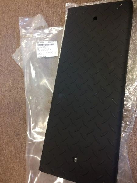 M998 REAR STEP 12341092-1, 2510-01-265-3194 NOS