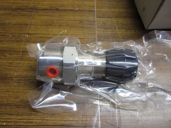 PARKER INSTRUMENTATION REGULATOR 0-50 PSIG 45600899 NEW