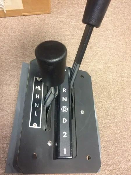 HMMWV TRANSMISSION CONTROL ASSY 6005790-A, 2520-01-413-2595 NOS