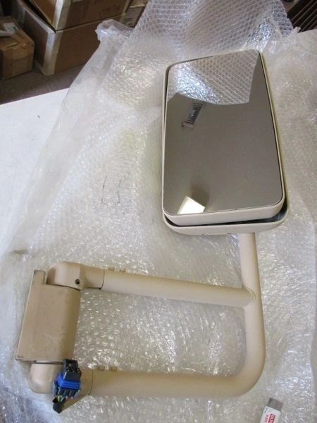 MRAP MAXXPRO RH MIRROR ASSEMBLY 3112903C92, 3112903C92L, 2540-01-566-4349 NOS