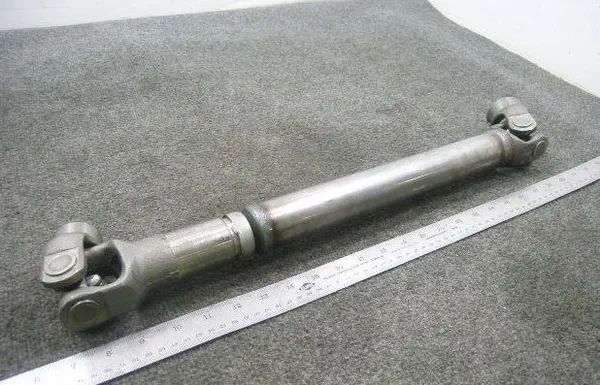 M939A1 FRONT WINCH PROPELLER SHAFT 11669461, 3010-01-111-2280 NOS