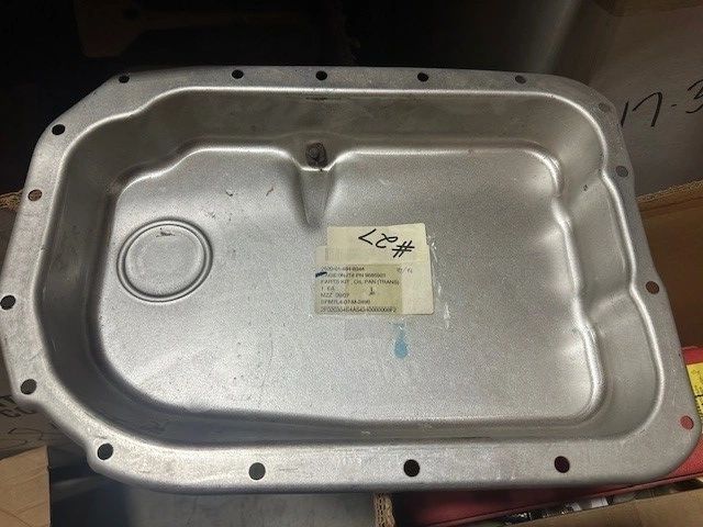 M998 OIL PAN KIT 8685921, 5717517, 2520-01-481-8344 NOS